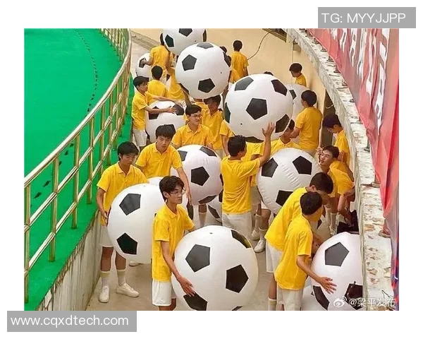 重庆网球队实力引发热议球迷对其表现展开激烈讨论